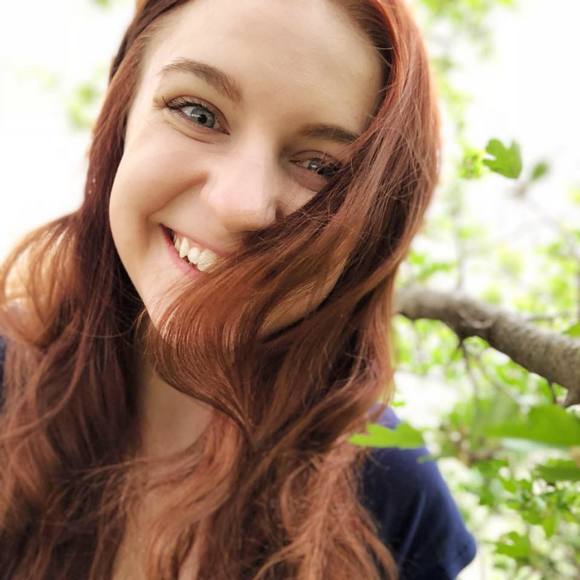 Meet your Posher, Kristen - Picture 1 of 1